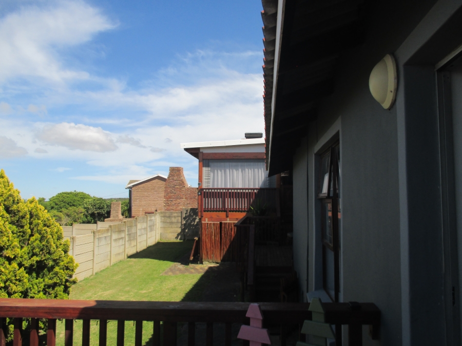 5 Bedroom Property for Sale in Dana Bay Western Cape